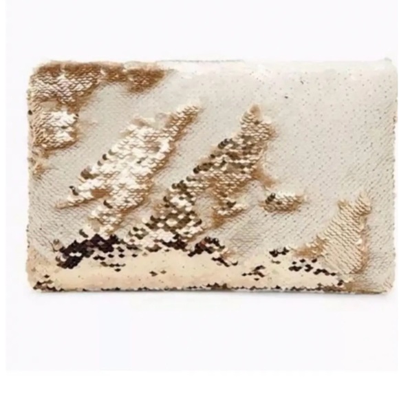 SPRING GALS  STELLA & DOT MARGEAUX OYSTER GOLD SEQUIN CLUTCH. NWT - Picture 3 of 12
